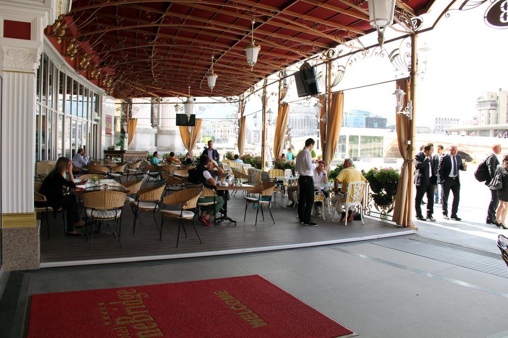 石桥酒店 斯科普里 外观 照片
